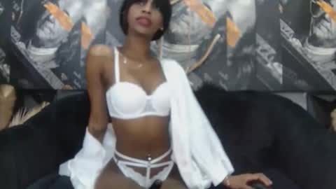 lilmissbaddiexxx online show from 05/15/26, 07:32