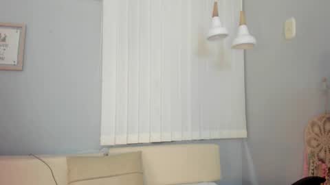 Snapshot of lilo_rose chatting on 02/01/26, 01:31 Lilo online show from 02/01/26, 01:31