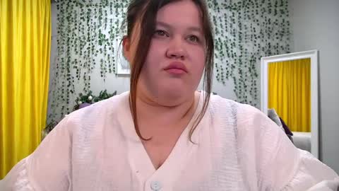 Snapshot of lilolewins chatting on 12/24/24, 01:28 LiloLewins online show from 12/24/24, 01:28