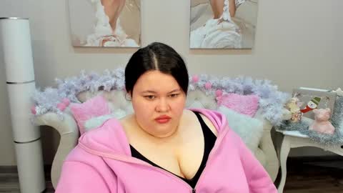 Snapshot of lilolewins chatting on 01/09/25, 06:48 LiloLewins online show from 01/09/25, 06:48