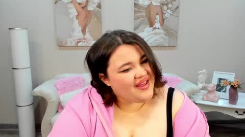 Snapshot of lilolewins chatting on 01/20/25, 06:43 LiloLewins online show from 01/20/25, 06:43