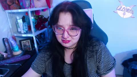 Lilo  online show from 01/27/25, 04:20