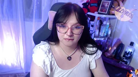 Lilo  online show from 02/08/25, 04:03