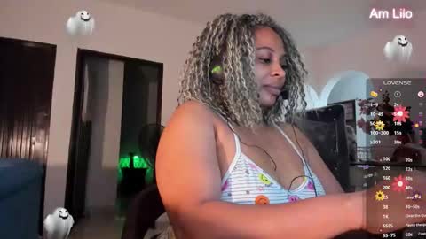 lilotoronto online show from 11/01/25, 03:19