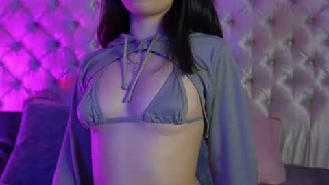 Snapshot of lilou_albrecht chatting on 07/30/26, 11:42 Lilou online show from 07/30/26, 11:42