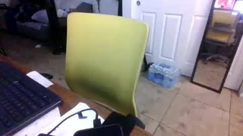 lilpackage69 online show from 12/04/25, 02:43