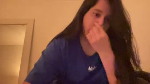 lilprincessxoxo_ online show from 06/17/26, 02:25