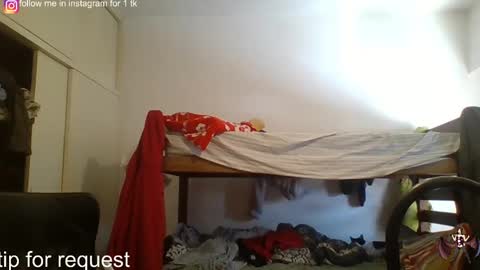 Snapshot of lilsuccubusvicky chatting on 01/02/25, 06:56 lilsuccubusvicky online show from 01/02/25, 06:56