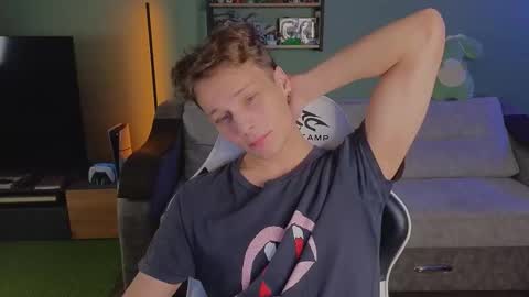 lilteddyboy online show from 11/14/25, 05:22