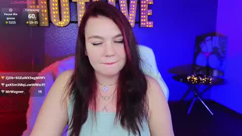 Lilu online show from 12/12/24, 05:04