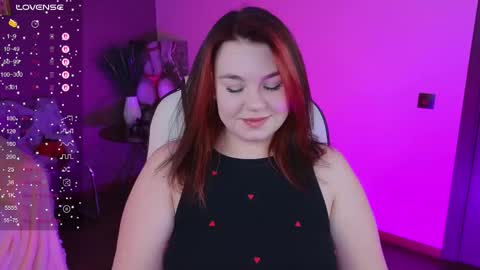 Lilu online show from 11/19/25, 12:05