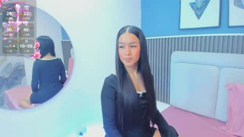 Snapshot of lily__star chatting on 05/21/26, 03:13 lily online show from 05/21/26, 03:13