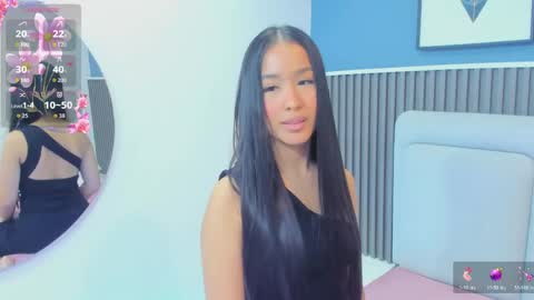 Snapshot of lily__star chatting on 05/23/26, 03:23 lily online show from 05/23/26, 03:23