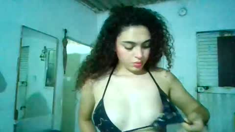 lily_anal_squirt online show from 01/25/25, 01:54