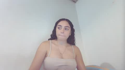 lily_anal_squirt online show from 09/25/25, 10:35