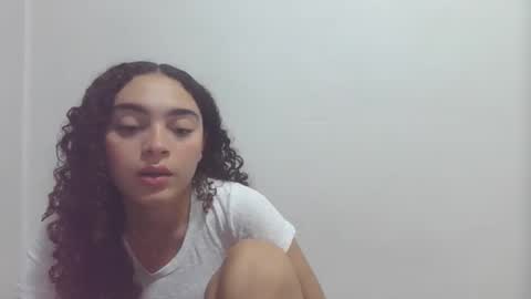 lily_anal_squirt online show from 03/22/26, 06:33