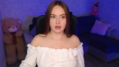 Snapshot of lily_baker_ chatting on 06/03/26, 08:17 lily_baker_ online show from 06/03/26, 08:17