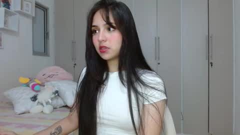 Lirio         online show from 01/07/25, 07:52