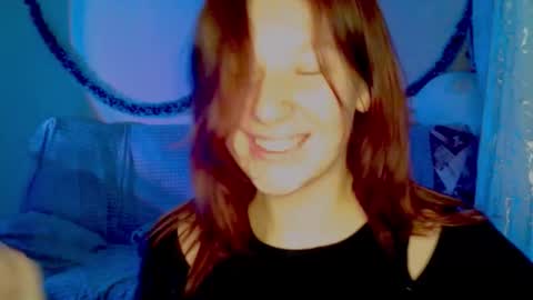 lily_ember online show from 01/15/26, 06:33