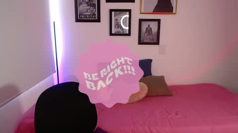 just lily online show from 01/28/25, 09:40