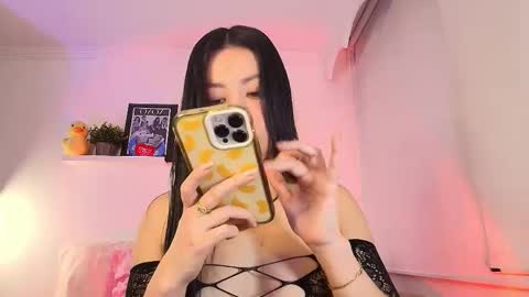 just lily online show from 02/09/26, 11:20