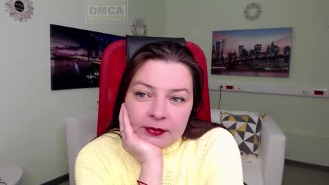 Lily online show from 02/12/26, 06:30