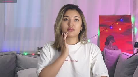 Lily online show from 01/04/25, 05:27