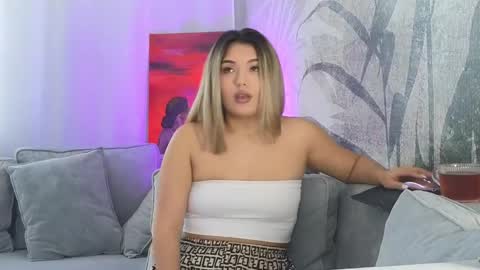 Lily online show from 02/27/25, 10:48