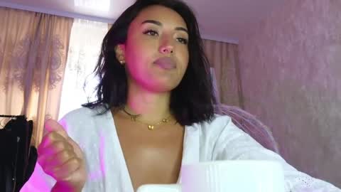 Lily online show from 03/30/26, 12:17