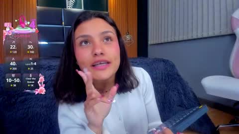 Lily online show from 02/25/25, 07:09