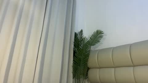 rika online show from 06/04/26, 07:25