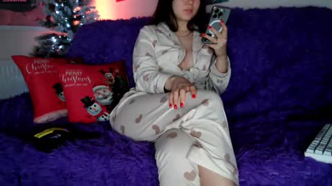 Lily Litle online show from 01/05/25, 09:25