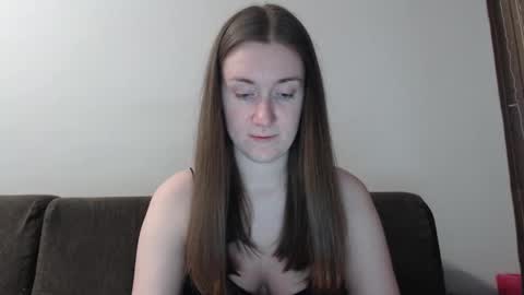 lily_love_x online show from 01/05/25, 11:33