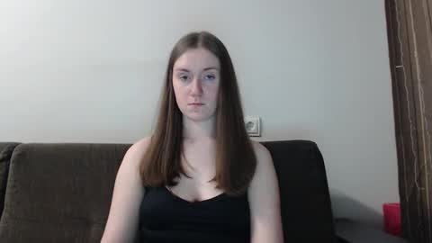 lily_love_x online show from 01/06/25, 02:37