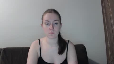 lily_love_x online show from 03/02/25, 04:39