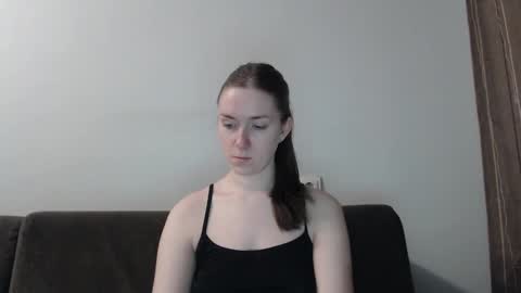 lily_love_x online show from 03/10/25, 02:39