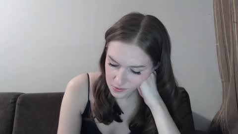 lily_love_x online show from 02/19/26, 11:01