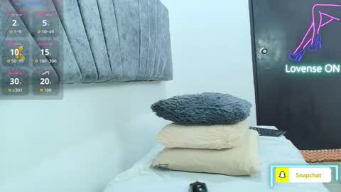 LILY MEGHAN online show from 12/19/25, 10:06