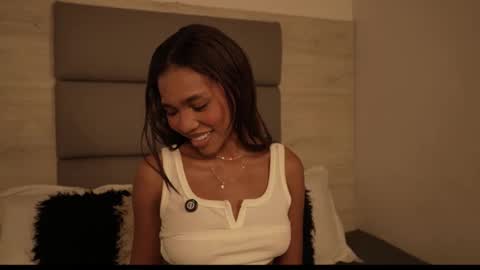 Lily Miiller online show from 03/29/26, 09:26