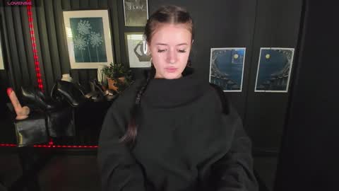 Lily online show from 12/07/24, 06:21