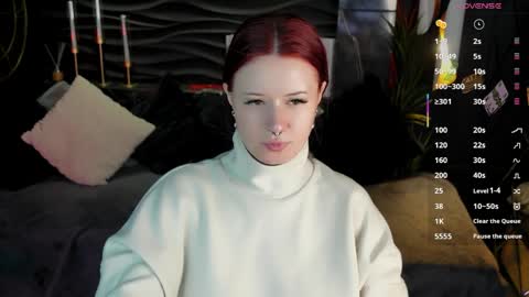 Lily online show from 04/08/26, 07:41