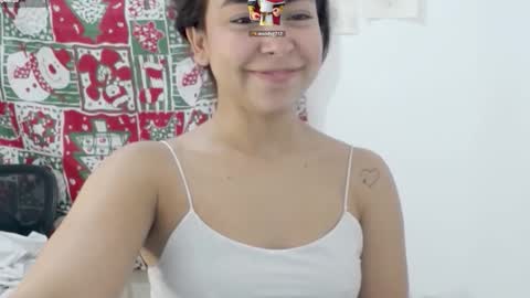 Lily Roberts online show from 12/03/25, 04:09