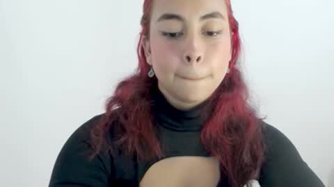 Lily Roberts online show from 12/20/25, 03:13