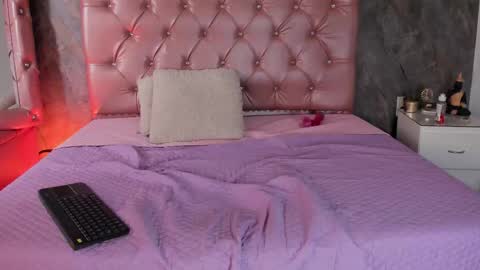 Snapshot of lily_rose0 chatting on 02/27/26, 07:58 lily_rose0 online show from 02/27/26, 07:58