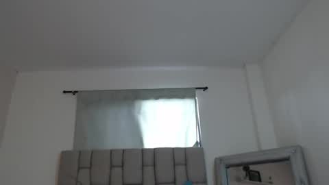 lily_rose0 online show from 05/23/26, 07:29