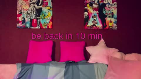 Lily online show from 10/04/25, 11:08