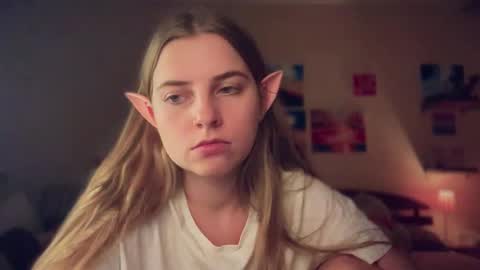 Lily online show from 10/27/25, 04:55