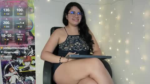 Snapshot of lily_summer1 chatting on 01/22/25, 06:31 Lily online show from 01/22/25, 06:31