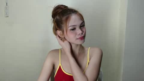 Snapshot of lily_summer23 chatting on 12/12/24, 04:43 Youre pleasure Lily online show from 12/12/24, 04:43