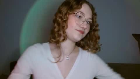 small lily online show from 03/13/26, 05:30